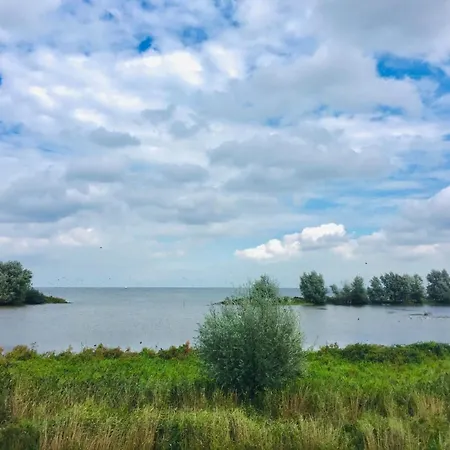 Holiday home De Graaf By Interhome *