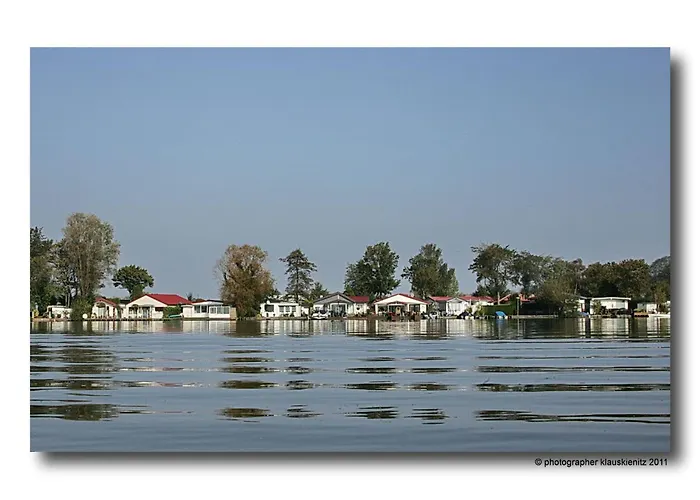 Сasa de vacaciones De Graaf By Interhome